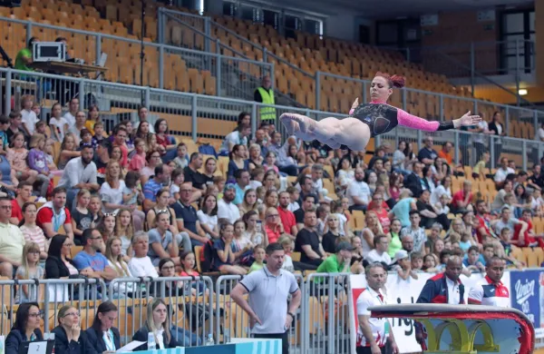 Tjaša Kysselef leta 2019 na FIG World Challenge Cup v Kopru