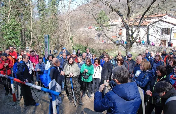 Pohod po Poti prijateljstva v okviru prireditve Odprta meja vsako leto pritegne številne obiskovalce z obeh 
strani meje. 