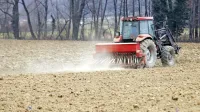 Zemlja je izsušena, “pravega” dežja ni bilo že od začetka zime.