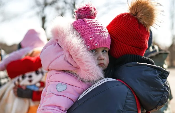 

Iz Mariupolja naj bi v soboto  uspelo zbežati 4100 ljudem.