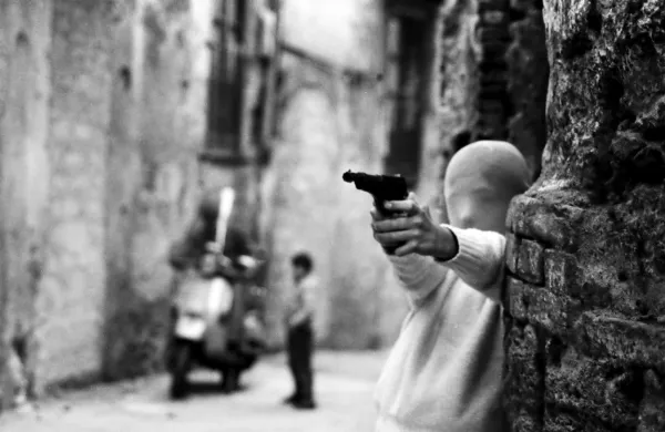 Več deset tisoč italijank in italijanov se je danes udeležilo 
demonstracij, na katerih so se spomnili žrtev mafije. 