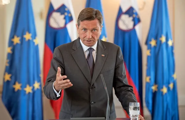 Predsednik Pahor bo v sredo obiskal Katar.