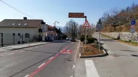 Ali bodo morali med Postojno in Velikim Otokom zaradi kolesarske 
steze  hitrost omejiti na 30 km/h, bo znano po opravljenih meritvah 
prometa.