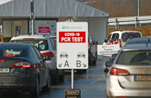 V petek potrdili 2888 okužb z novim koronavirusom