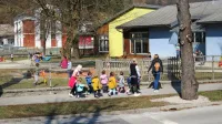 Med dobitnicami minimalne plače je v občini Idrija največ 
pomočnic vzgojiteljic.