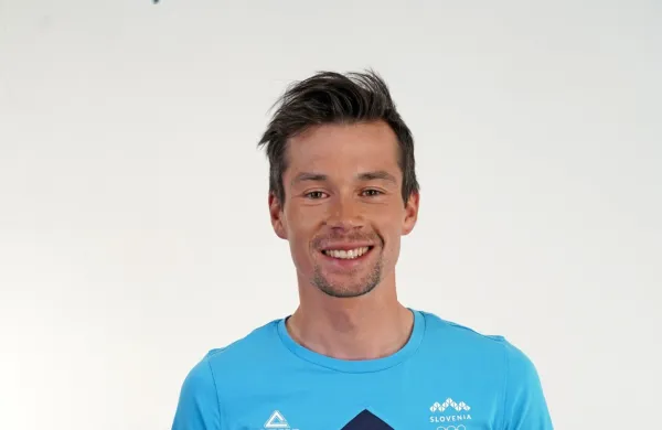 Slovenski kolesarski as Primož Roglič