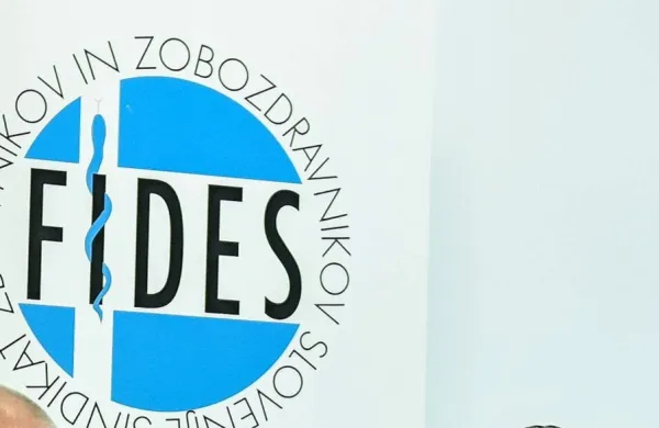 V Fidesu poudarjajo, da mora biti plačilo sorazmerno s pomenom 
storitve, ki jo je zdravnik opravil. 