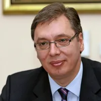 ... in Aleksandar Vučić, zmagovalca minulega konca tedna.