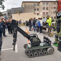 Vojska je pri&scaron;la v &scaron;olo