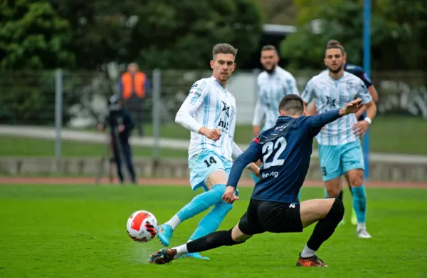 Žan Leban (levo v svetlejšem dresu) je v Beltincih dosegel svoj 
deseti gol za Gorico  v letošnji sezoni.  