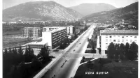 Nova Gorica v času, ko je bilo poleg magistrale le nekaj objektov, 
denimo mestna hiša in čebelnjak ...