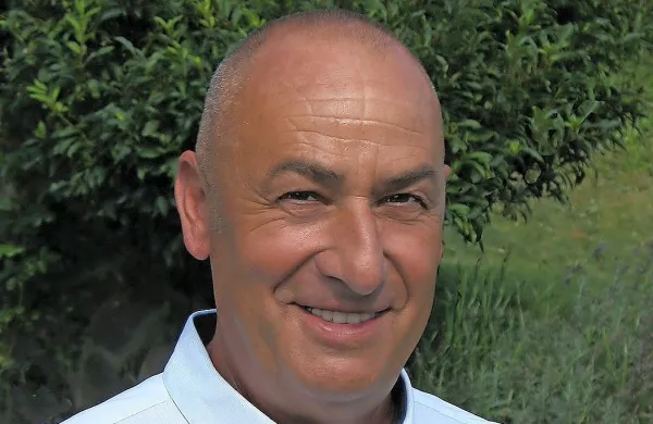 Diego  Loredan  napoveduje,  da  se  bodo še  naprej   borili proti  
vetrnicam.