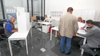 Regionalne stranke in manjše liste na tokratnih volitvah niso 
vstopile v predvolilne koalicije ali vsaj javno podprle katero od 
kandidatnih list.