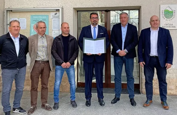 Skupaj za čim prej&scaron;njo ureditev namakanja