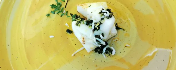 Raba&scaron;telca z mladim sirom in bela polenta