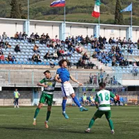 Izola spet do zasuka v končnici