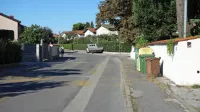 Hitrost bodo omejili po večjem delu Solkana, tudi na delu Ulice 
Milojke Štrukelj, kjer bodo s pločnika odstranili  kontejnerje. 