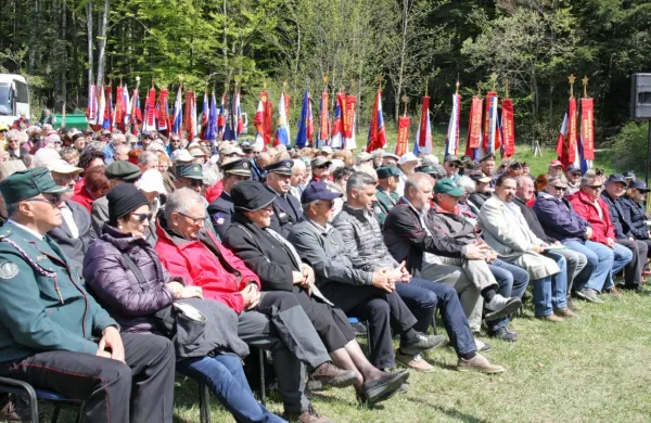 Glede na napoved lepega vremena na Nanosu danes pričakujejo 
lep obisk, potem ko zadnji dve leti ob obletnici množičnih 
prireditev niso organizirali. Utrinek iz leta 2018
