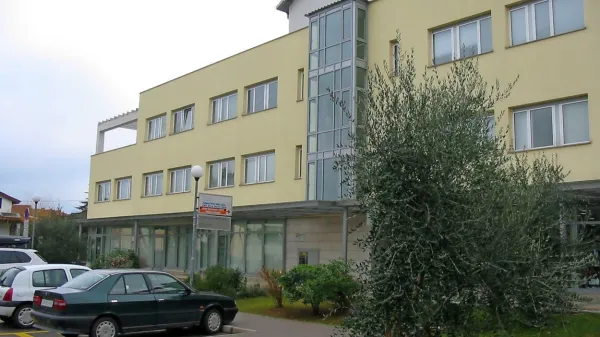 Z več kot 400.000 evri bo ministrstvo za zdravje sofinanciralo 
dozidavo dela Zdravstvenega doma Izola.