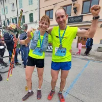 Brat in sestra Marko in Petra Tratnik, ona prva med dekleti na 50 
kilometrov, on med moškimi tekmovalci.