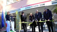 Pisal se je 24. januar 2017, ko so v Ortopedski bolnišnici Valdoltra 
slavnostno odprli prenovljene prostore, namenjene ankaranski 
enoti Zdravstvenega doma Koper.  