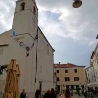 Ne samo ženski in mo&scaron;ki, v Izoli tudi urbani nakit