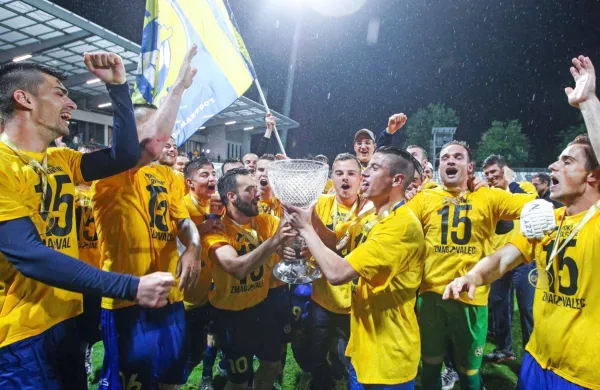 Zadnji naslov pokalnega prvaka so Koprčani praznovali maja 2015 
na domačem stadionu.