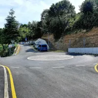Novo kroži&scaron;če in obračali&scaron;če pri osnovni &scaron;oli