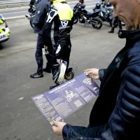 Motoristi  so    pozdravili   preventivne  aktivnosti,    s  katerimi  so   jih  pričakali  
na  osmih  informacijskih  točkah  ob  severnoprimorskih  cestah.  