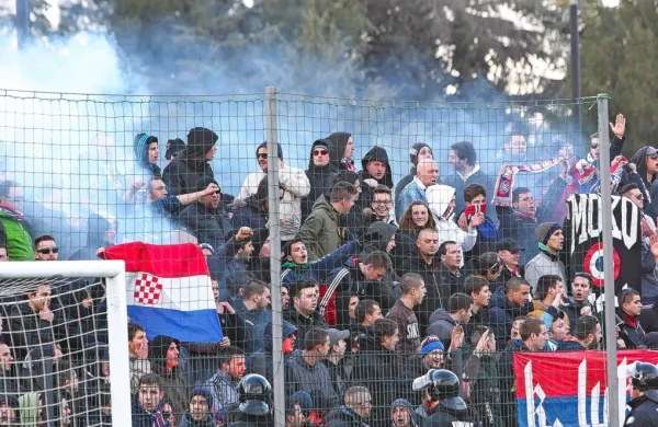 Fotografija je simbolična