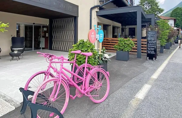 Včerajšni utrinek iz Kobarida: Giro prihaja