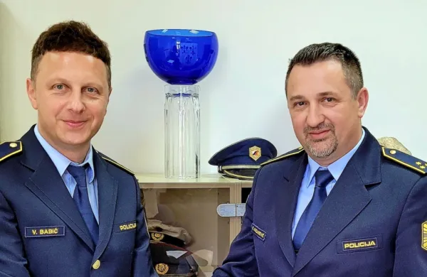 V Kopru in Izoli imajo nova policijska &scaron;efa