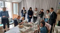Učenci in zaposleni v Cirius Vipava ta teden v  Šivalnici krojijo 
skupne poti za prijaznejše življenje celotne skupnosti. 