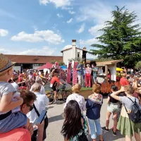 V Brdih živo, kot že dolgo ne: praznik se je vrnil na dobro letino če&scaron;enj (FOTO in VIDEO)