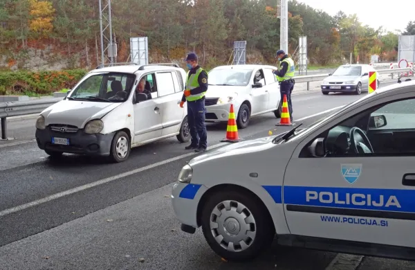 Bo na območju nekdanje velike sežanske občine ena interventna patrulja dnevno tako učinkovita kot dozdajšnji dve?