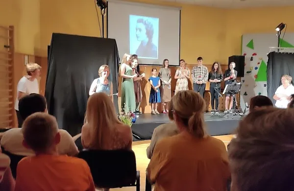 Mladost na odru v spomin na Zoro Perello