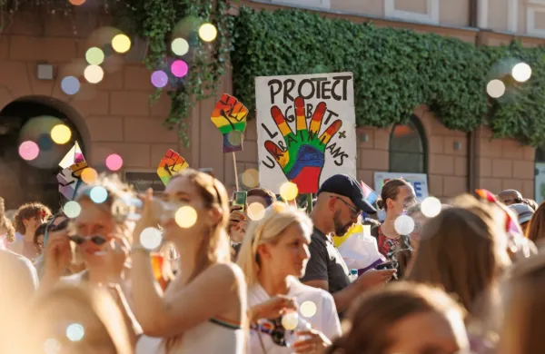 Festival Parada ponosa 2022, ki se je začel 3. junija, se je včeraj 
zaključil s paradnim dnem.