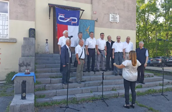 Kulturni program je popestril Moški pevski zbor Dragotin Kette. 