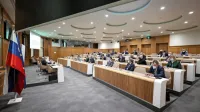 Občinski sveti in združenja  interesnih organizacij bodo poleti 
izbrali elektorje, ki bodo   do novembra izvoli 40 novih državnih 
svetnikov. 