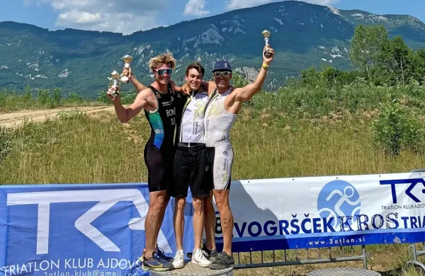 Triatlon na Vogr&scaron;čku