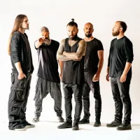 Noctiferia