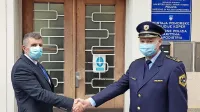 Sedem mesecev potem ko mu je v Kopru zaželel dobrodošlico pomočnik Igor Jadrič (desno), je Borisa Koraso (levo) doletela odpoved iz krivdnih 
razlogov, pa tudi sum, da je zagrešil  kaznivo dejanje.