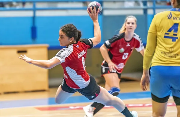 Ajdovka Nena Černigoj je s 17 leti  najmlajša slovenska reprezentantka.