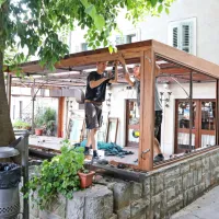 Zakaj so poru&scaron;ili teraso znane picerije Atrij?