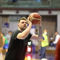 Zvezdnik tekme je slovenski reprezentant Luka Dončić.