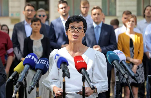 Podpredsednica Gibanja Svoboda Marta Kos je danes tudi uradno 
napovedala kandidaturo za predsednico republike.