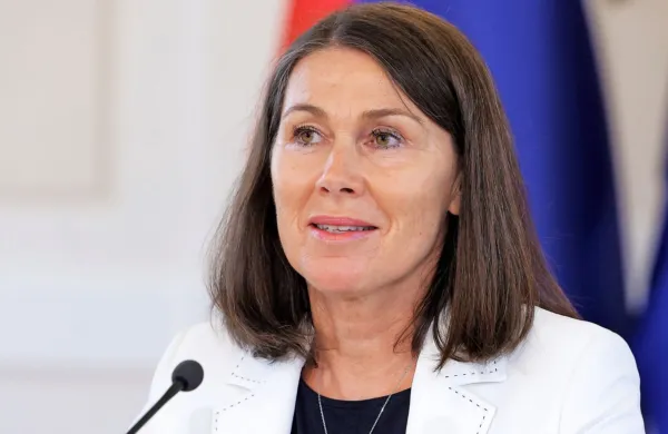 Jana Ahčin je nova predsednica računskega sodišča.