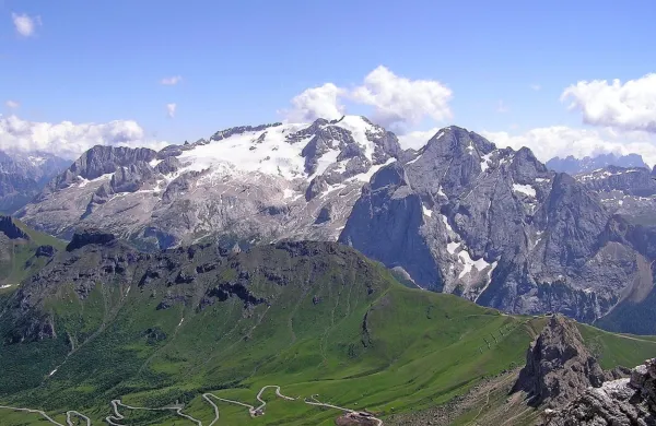 Marmolada (foto vir: Wikipedia)