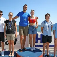Nekdanji koprski reprezentant Matjaž Markič (najvišji) - sobotni 
zmagovalec in še vedno idol mladih.