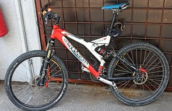 Kolesa i&scaron;čejo lastnike